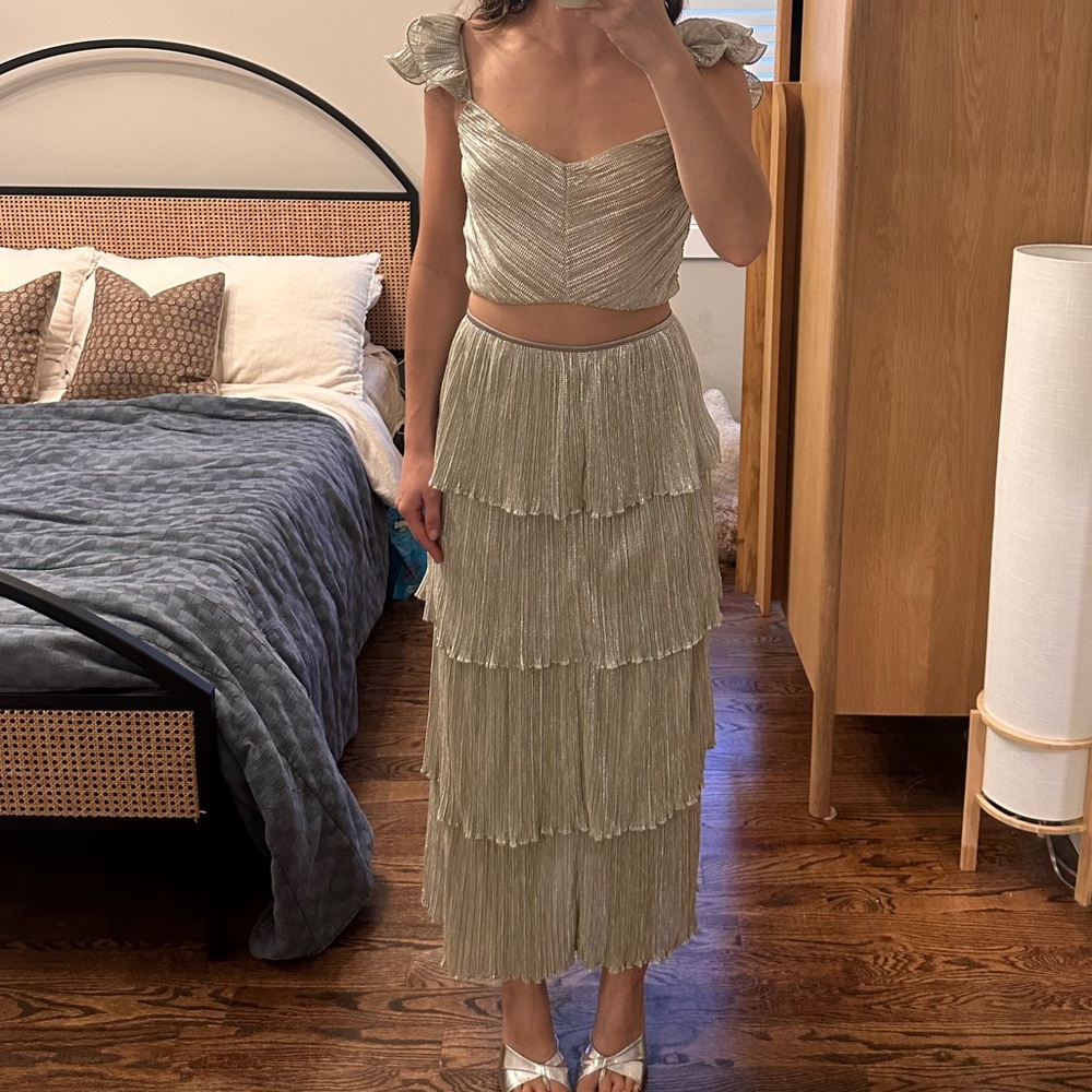 SAYLOR Gianna Set in Platinum Size S